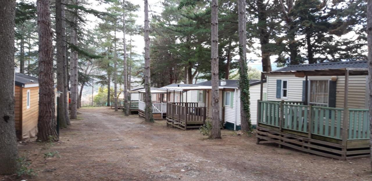 Camping La Source Sournia Exterior foto